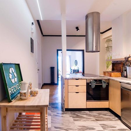 Ferienwohnung O&O Group Stylish Jungle Retreat Kolonaki Center Athen Exterior foto